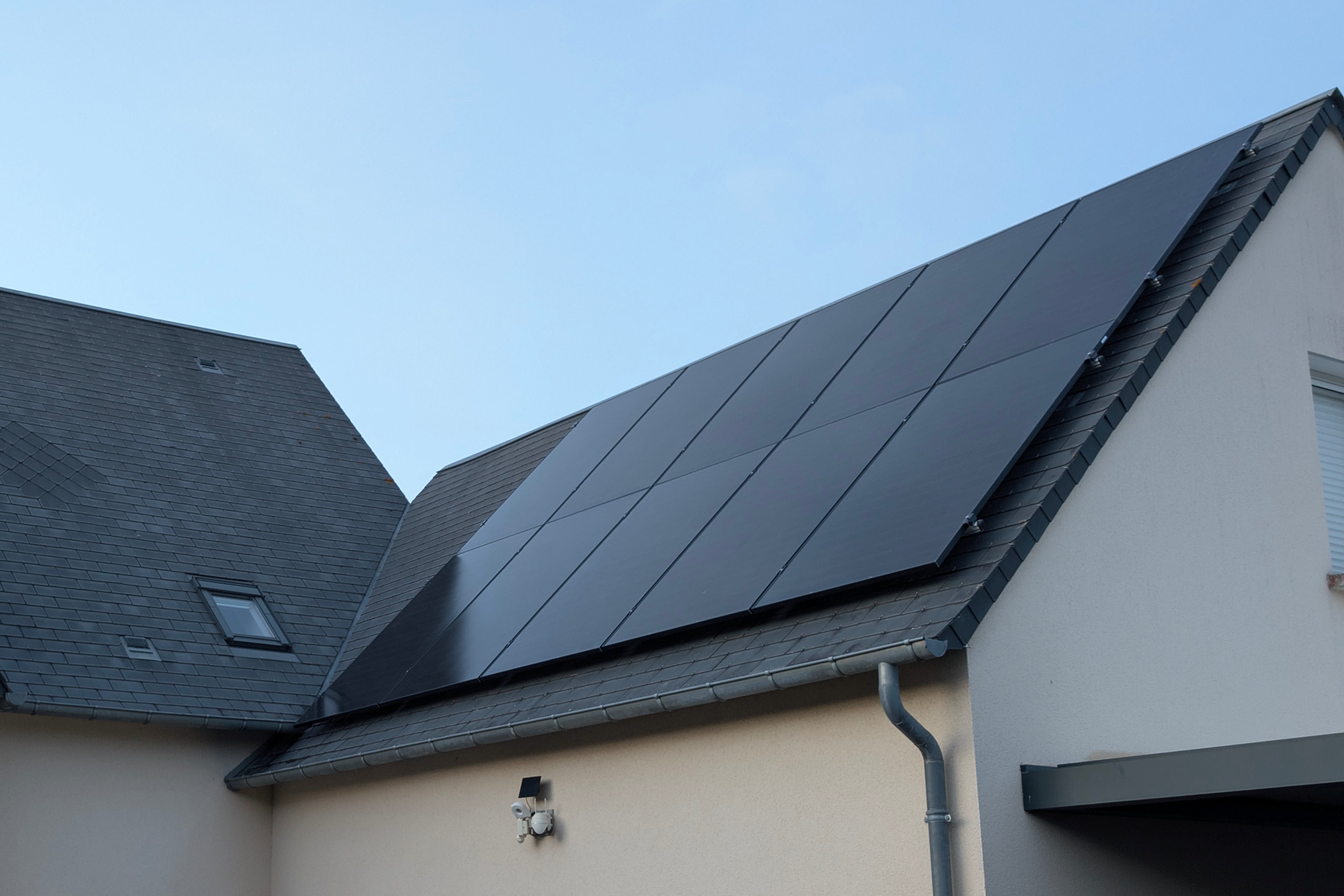 panneaux solaires pavillon