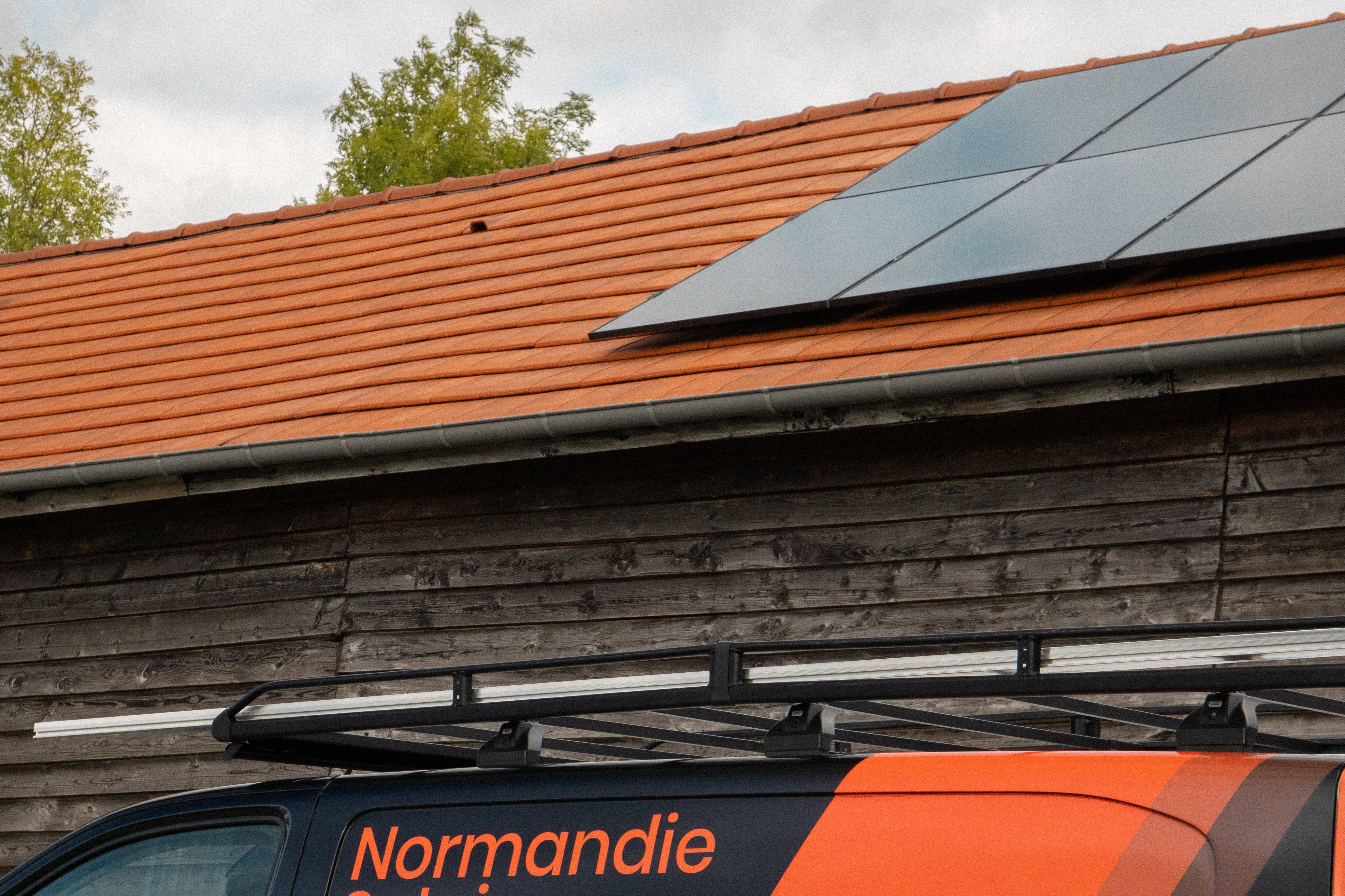 panneaux solaires pavillon